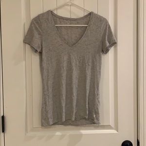 AE gray v neck